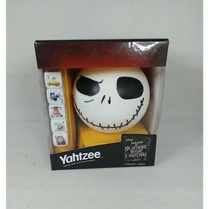 DISNEY YAHTZEE TIM BURTON'S THE NIGHTMARE BEFORE CHRISTMAS COLLECTOR'S NIB